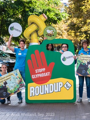 Glyphosat für weitere zehn Jahre genemigt.