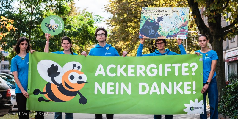 Unsere Antwort auf 10 weitere Jahre Glyphosat